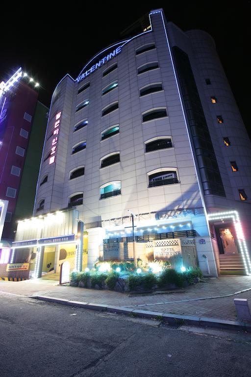 Valentine Hotel Goyang Luaran gambar