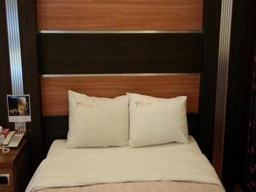 Valentine Hotel Goyang Luaran gambar